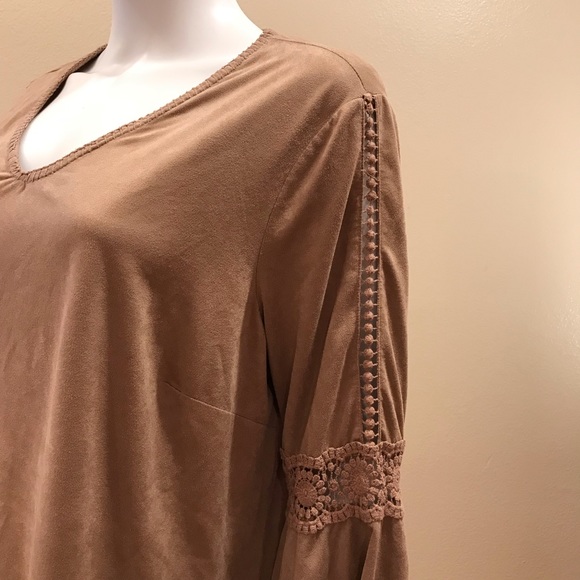 New Directions Faux Suede Brown Top Womens Plus Size 0X XL Bell Sleeve Retro - Picture 14 of 15